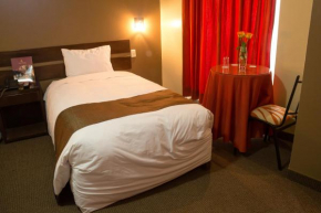 Отель Utasa Inn  Пуно